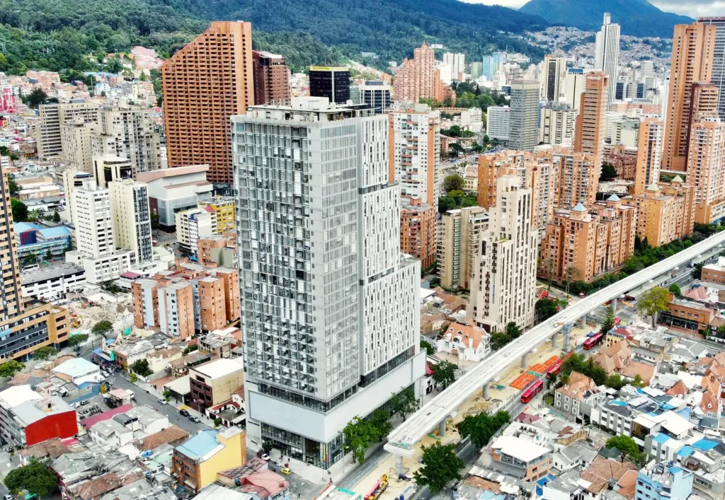 FACHADA NORTE 01 1